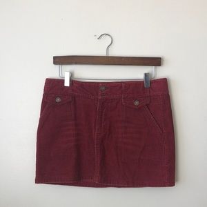 VINTAGE 90’s - maroon AE corduroy skirt- 6